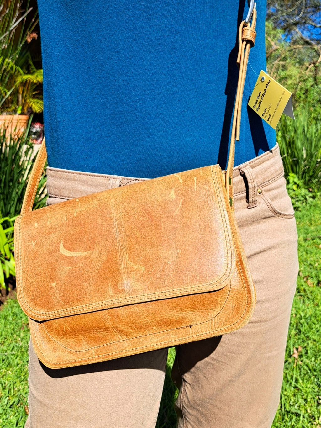 Luna Leather Shoulder Handbag (Small)
