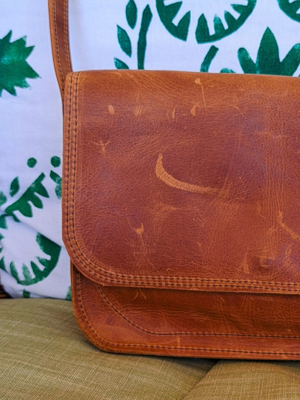 Luna Leather Shoulder Handbag (Small)