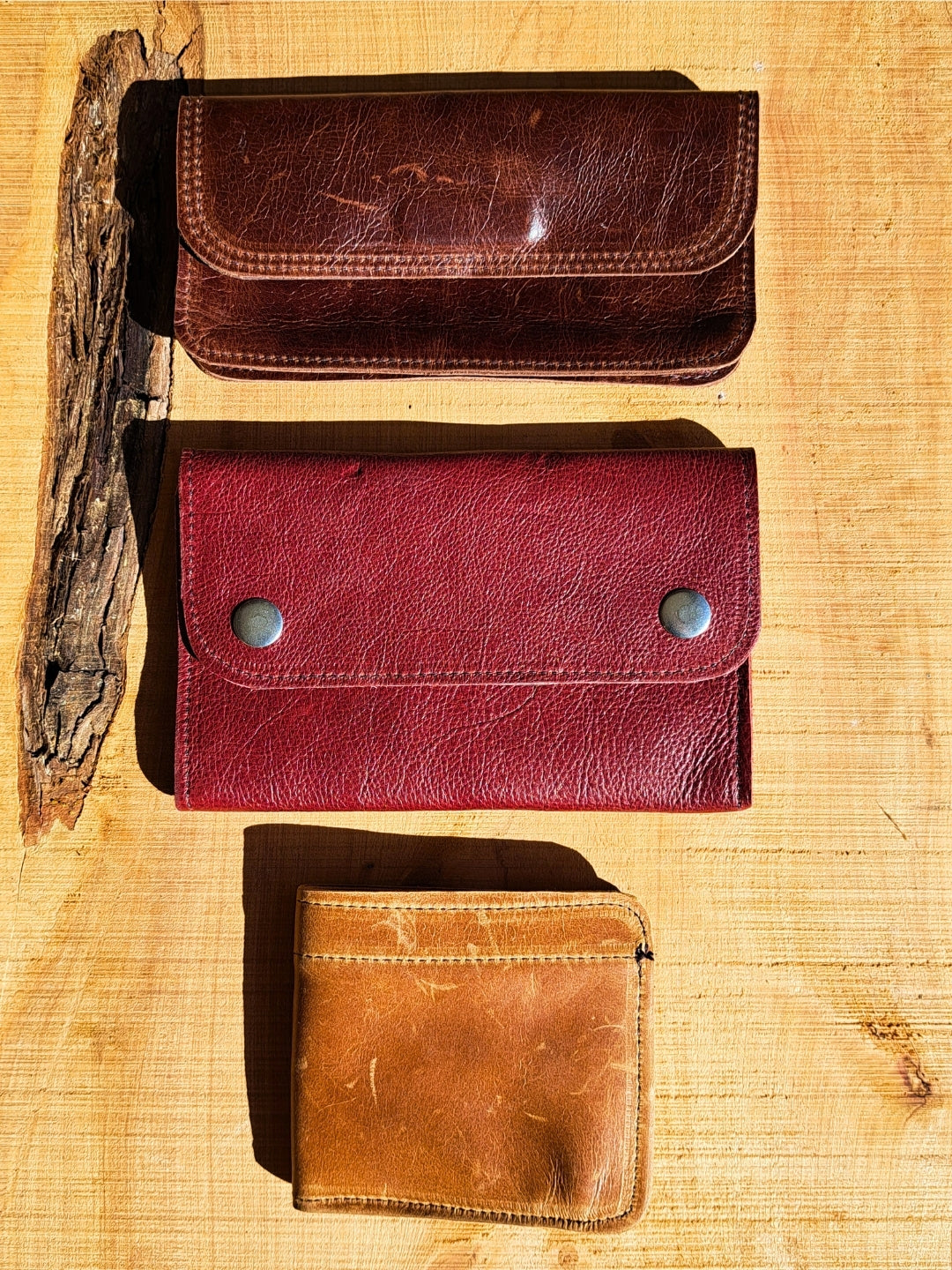 Multi-Slot Snap Leather Ladies Wallet